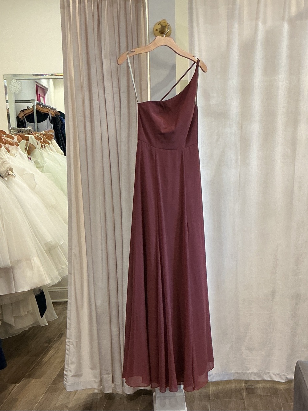 Asymmetrical One-Shoulder Long Dress in Burgundy